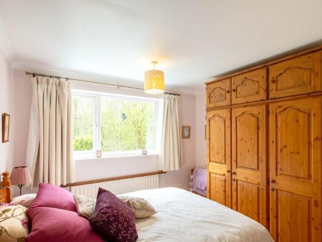 House for sale in Elmfield, Leicestershire