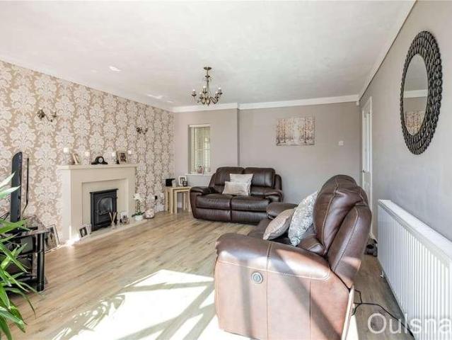 House for sale in Lydiate Ash, Bromsgrove