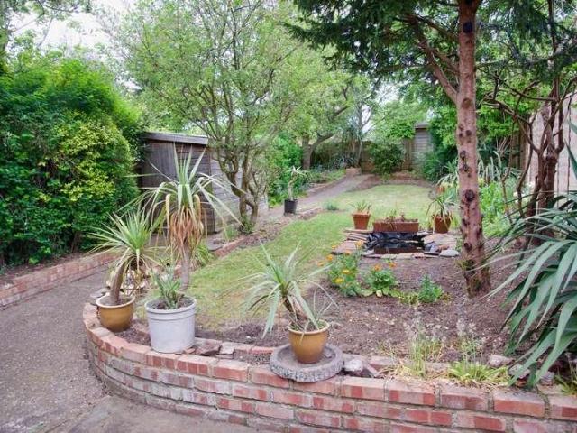 House for sale in Kidbrooke, Greater London