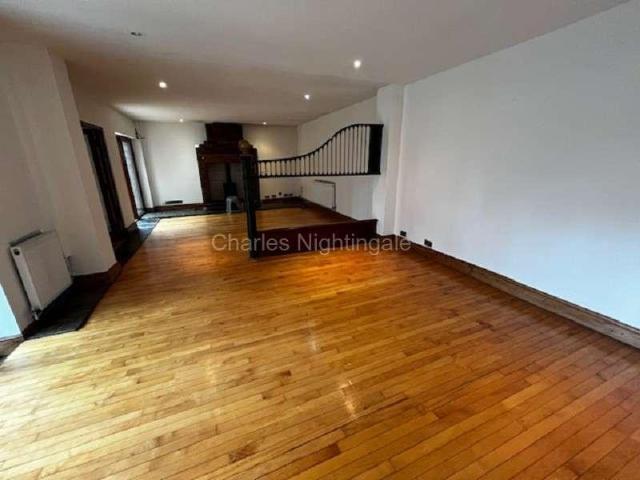 House for sale in Wardle, Burnedge