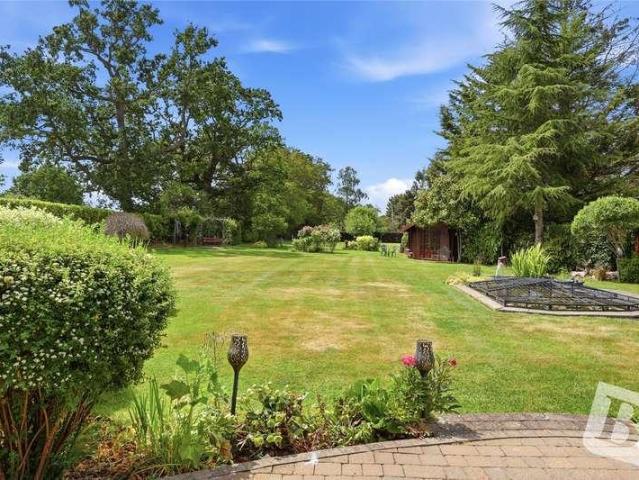 House for sale in South Hanningfield, Chelmsford