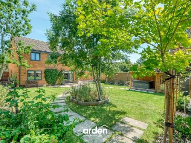 House for sale in Church Hill North, Redditch