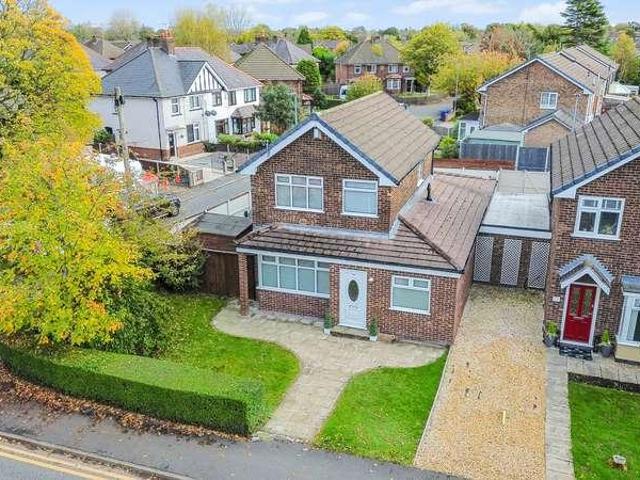 House for sale in Lowton Heath, Wigan