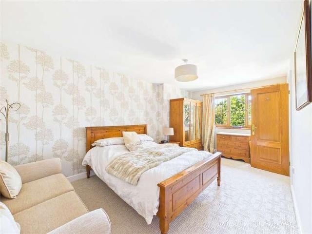 House for sale in Forthampton, Worcestershire