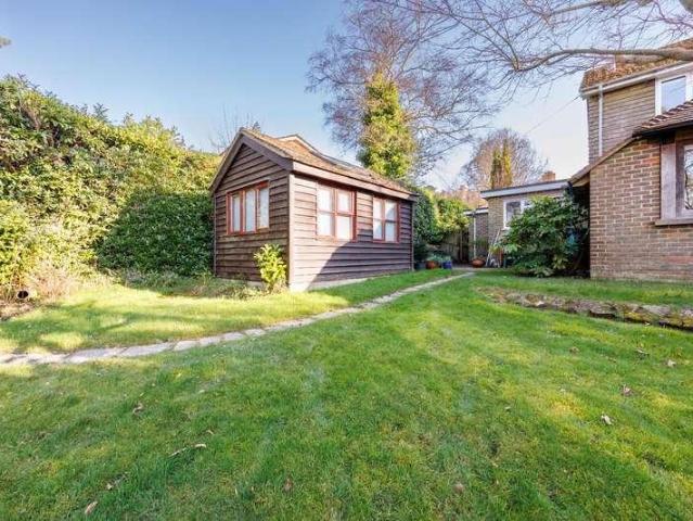 House for sale in Crowborough Warren, Cross In Hand