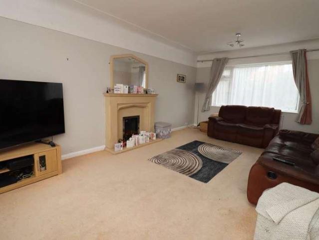 House for sale in Bromborough, Liverpool City Region