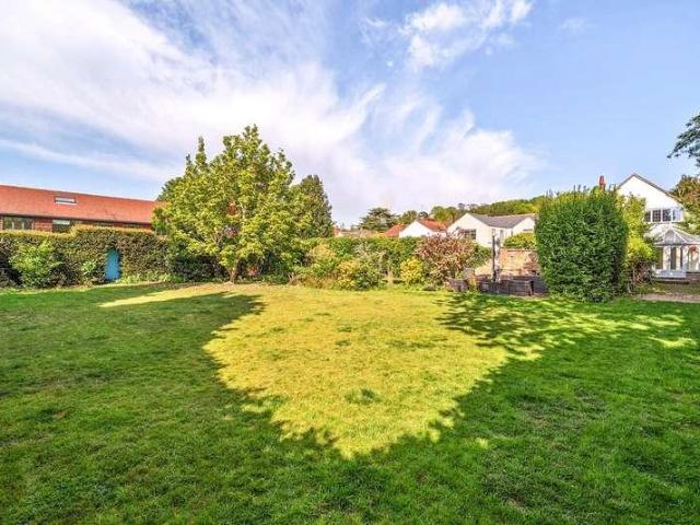 House for sale in Blackhills, Surrey