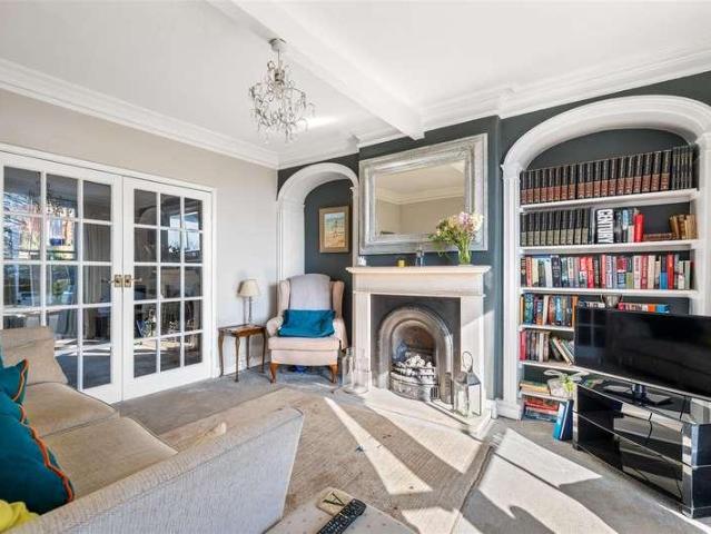 House for sale in Brayford, Lincolnshire