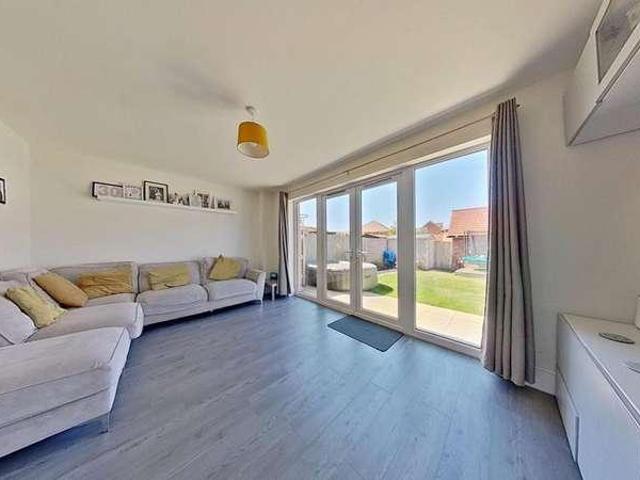 House for sale in Herne and Broomfield, The Bridge