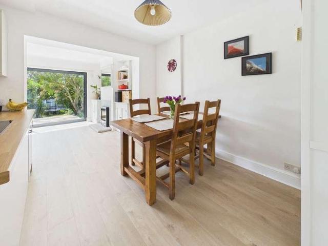 House for sale in Kingston Buci, Fishersgate