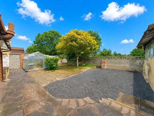 House for sale in Mark