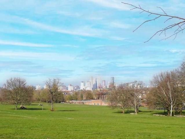 House for sale in Loughborough Junction, Greater London