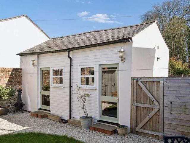 House for sale in Pouchen End, Hertfordshire