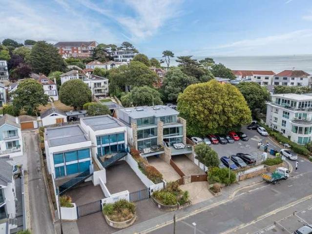 House for sale in Canford Cliffs, Poole
