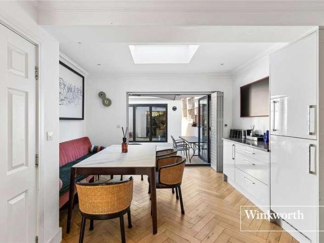 House for sale in London Borough of Barnet, Greater London