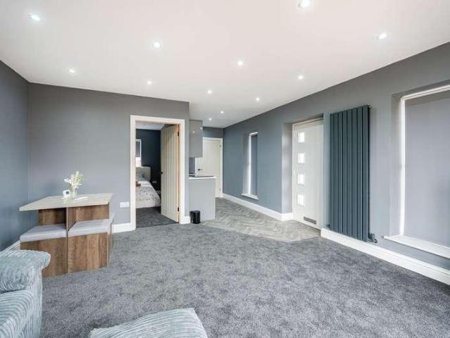 House for sale in Frampton CP, Boston