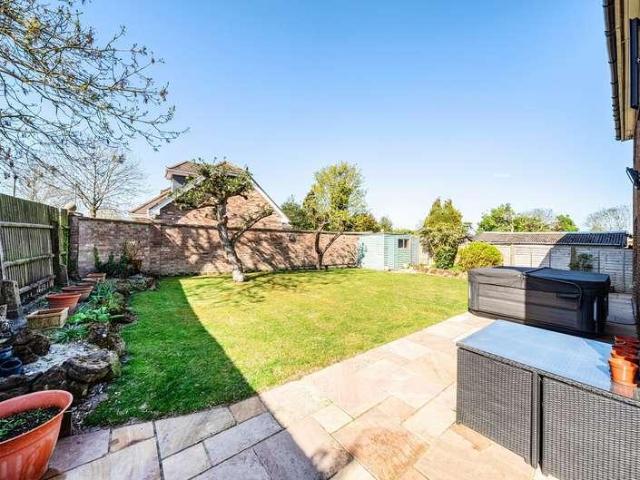 House for sale in Dunstable, Bedfordshire