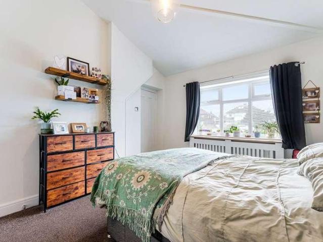 House for sale in Hunts Cross, Calderstones