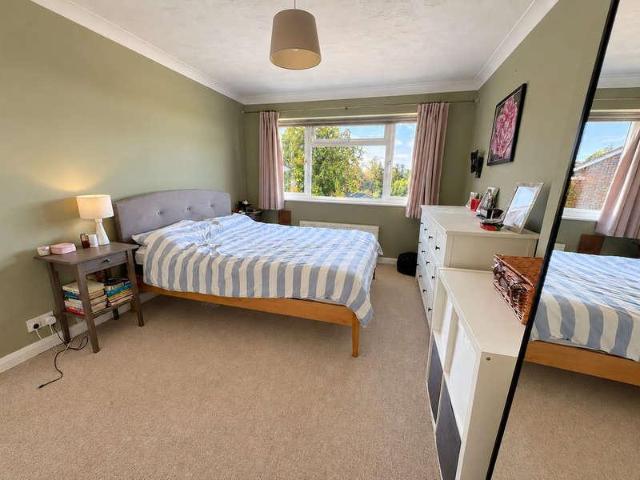 House for sale in Sparrows Green, Wealden