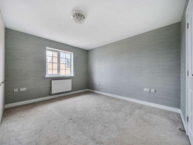 House for sale in Cotswold Gate, West Oxfordshire