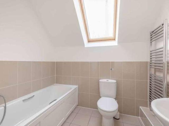 House for sale in Wexham Court, Slough
