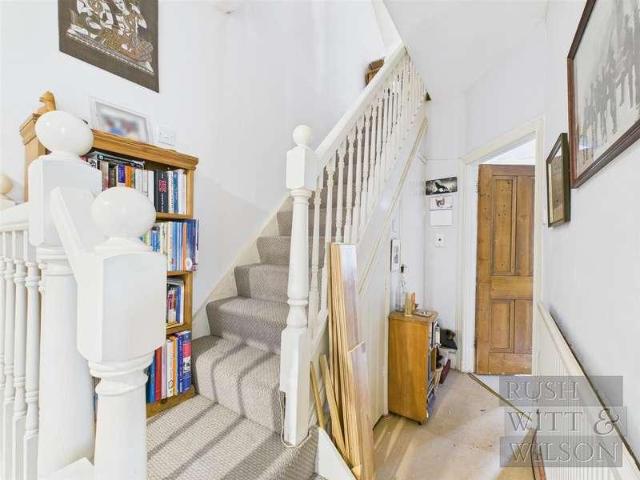 House for sale in Belmont, Guestling Green