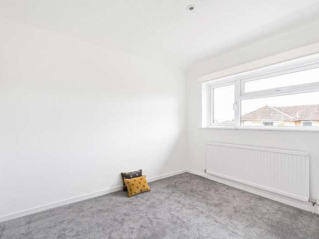 House for sale in Stratton, Cotswold