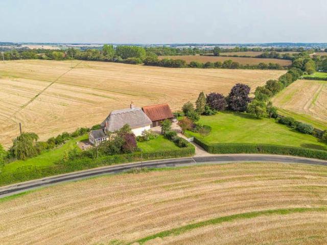 House for sale in Chipping Hill, Essex