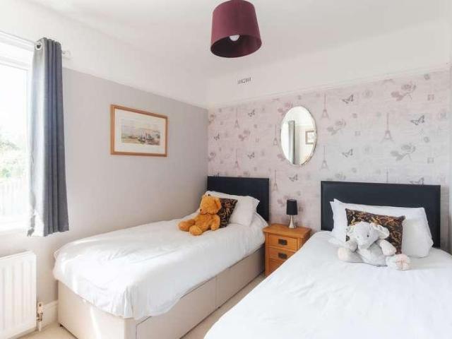 House for sale in Criccieth