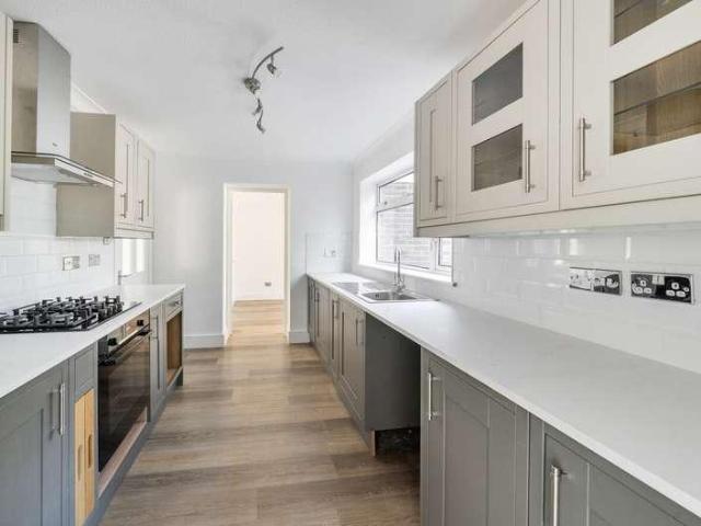 House for sale in Easthampstead, Bracknell
