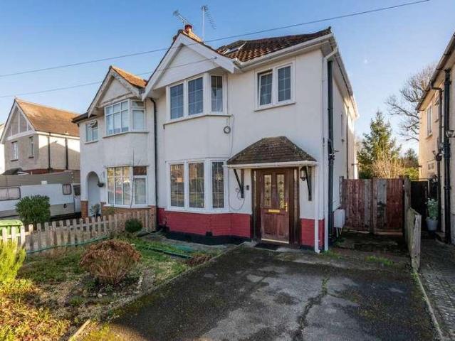 House for sale in Windsor, Clewer Green