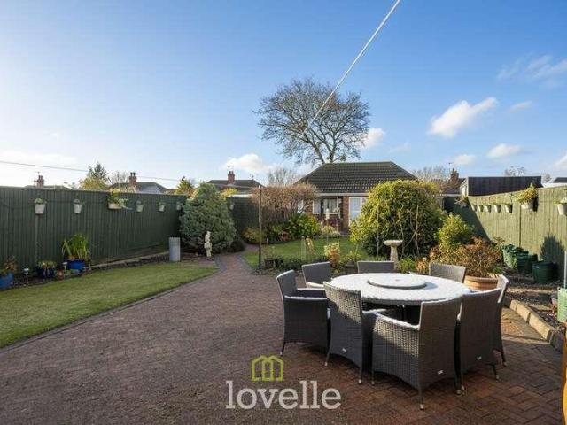 House for sale in Nunsthorpe, Bradley