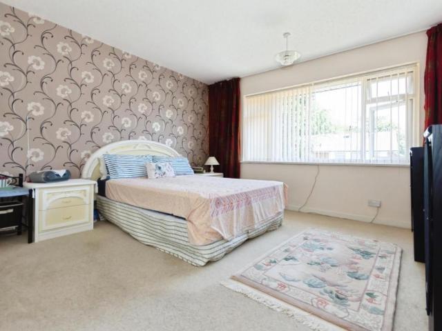 House for sale in Blossomfield, West Midlands