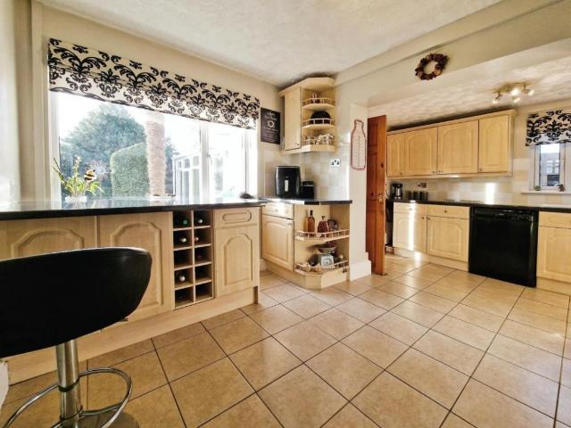 House for sale in Stonehouse, Leonard Stanley