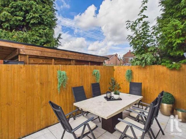 House for sale in Hazel Grove, Stockport
