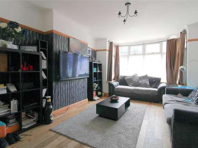 House for sale in Croydon, Addiscombe