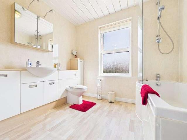 House for sale in Burghfield, Burghfield Common