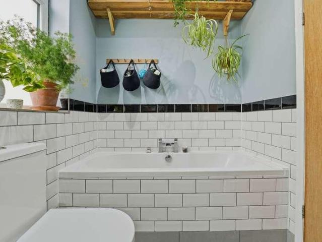 House for sale in Feckenham, City Of Bristol