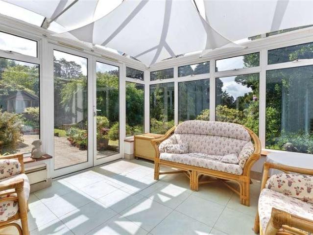House for sale in Fole, Surrey