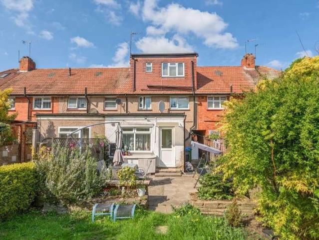 House for sale in Hayes, Hayes