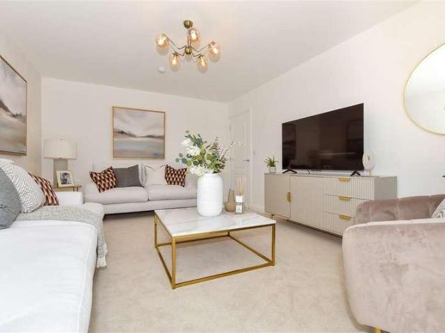 House for sale in Ash, Kent