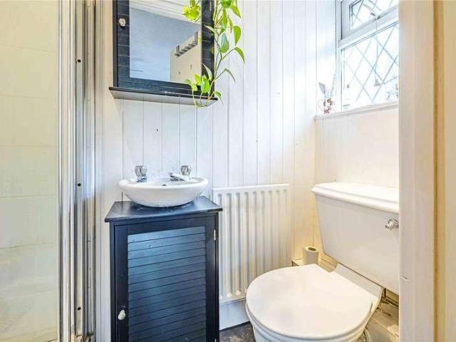 House for sale in Chiltern Park, Dacorum