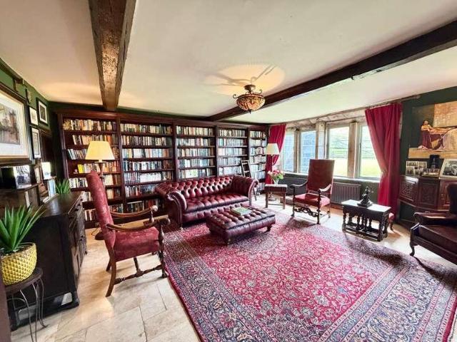 House for sale in Todmorden, West Yorkshire