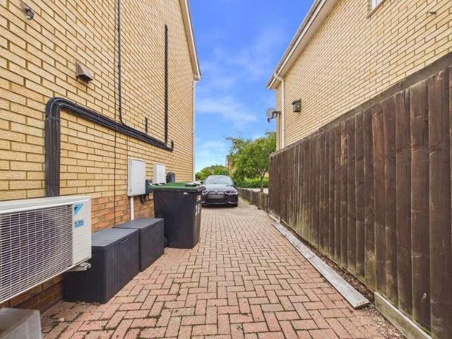 House for sale in Biggleswade, Bedfordshire
