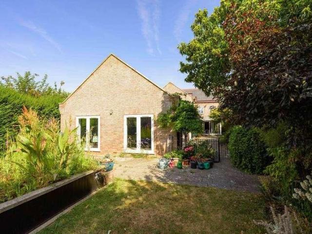 House for sale in Wisbech, Four Gotes
