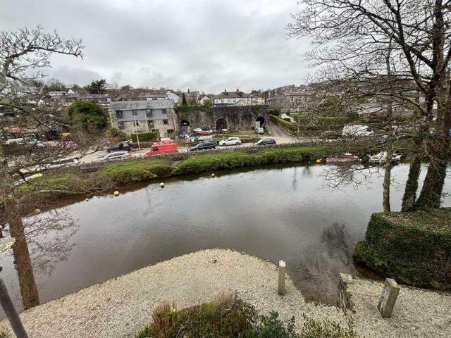 House for sale in Lostwithiel, Cornwall