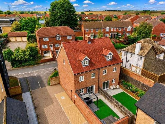 House for sale in King's Walden, Hertfordshire