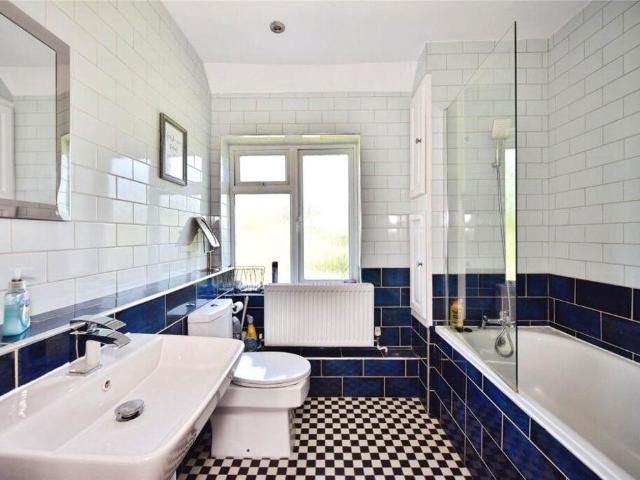 House for sale in Midway, Kent