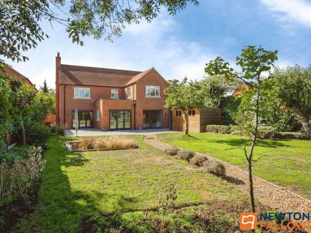 House for sale in Grantham, Barholm