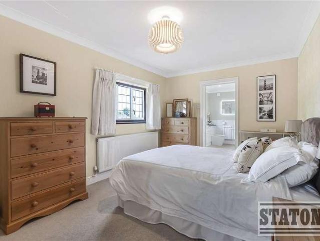 House for sale in Fretherne, Hertfordshire